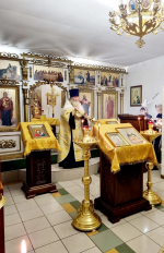 1 января, в Неделю 28-ю по Пятидесятнице, в канун дня памяти праведного Иоанна Кронштадтского, в Свято-Никольском храме п. Яр настоятелем иереем Валерием Дмитриевым были совершены вечерня и утреня.