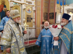 Епископ Глазовский и Игринский Виктор совершил Божественную литургию в Покровском храме с. Красногорское по случаю престольного праздника